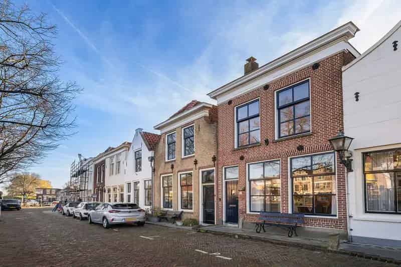 Huis te koop Brielle Haven: 4 slaapkamers, luxe keuken, stadstuin