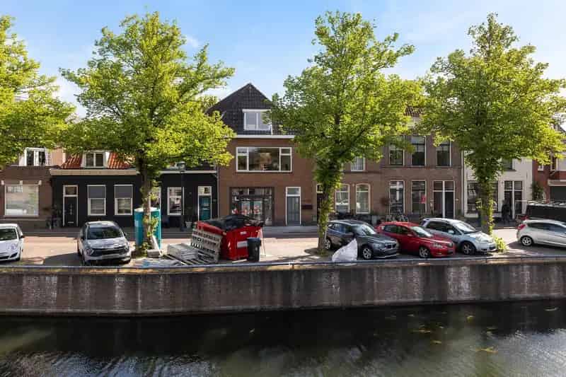 Luxe Bovenwoning Kampen Grachtenpand 3 Slaapkamers Dakterras A++