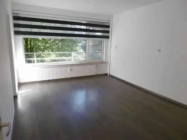 Gestoffeerd 4-kamer appartement nabij Sloterplas