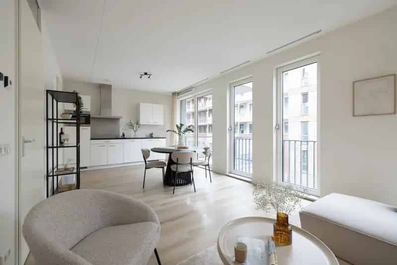 Modern appartement te koop Diemen - 3 kamers 64m2 - nabij station