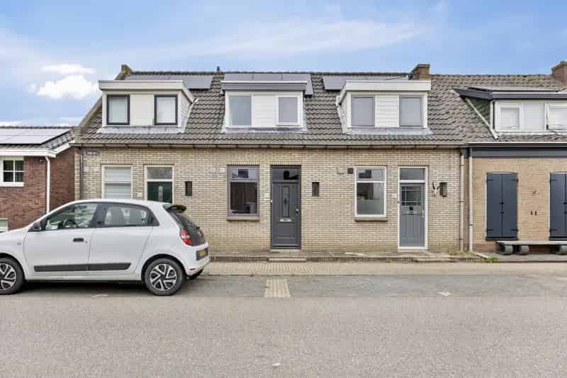 Gasloze Tussenwoning 2 slaapkamers Diepe Tuin Zonnepanelen