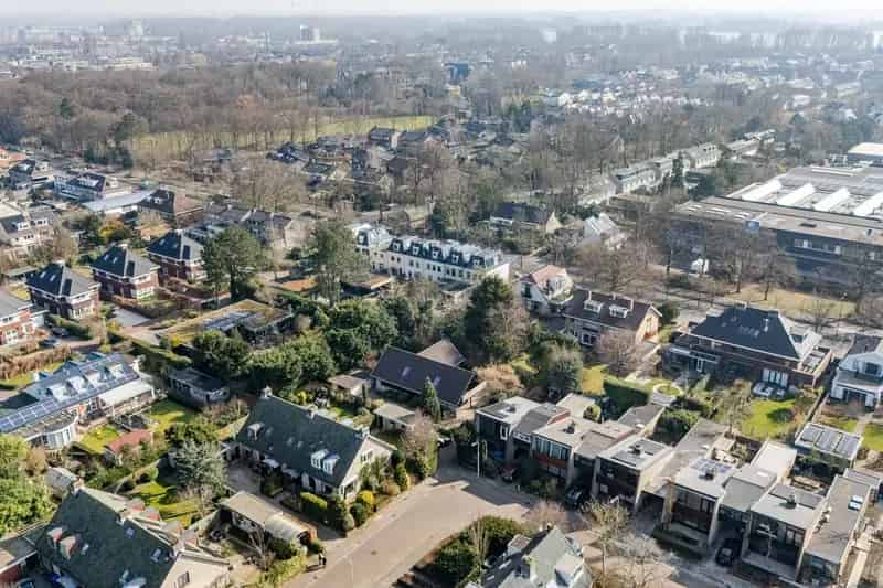 Vrijstaande Villa Voorschoten Ruim Perceel Dubbele Garage Energielabel A