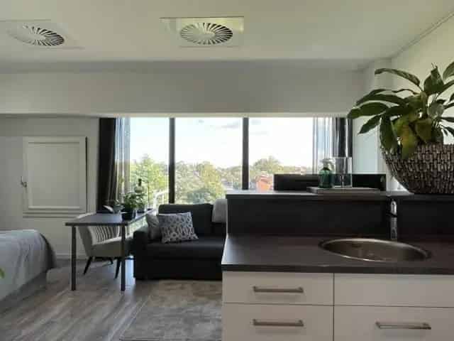 Studio Naarden Zwarteweg: Modern en volledig gestoffeerd