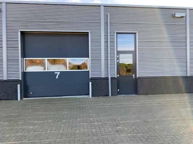 Bedrijfshal te huur Wehl 223m2 - Moderne unit met diverse voorzieningen