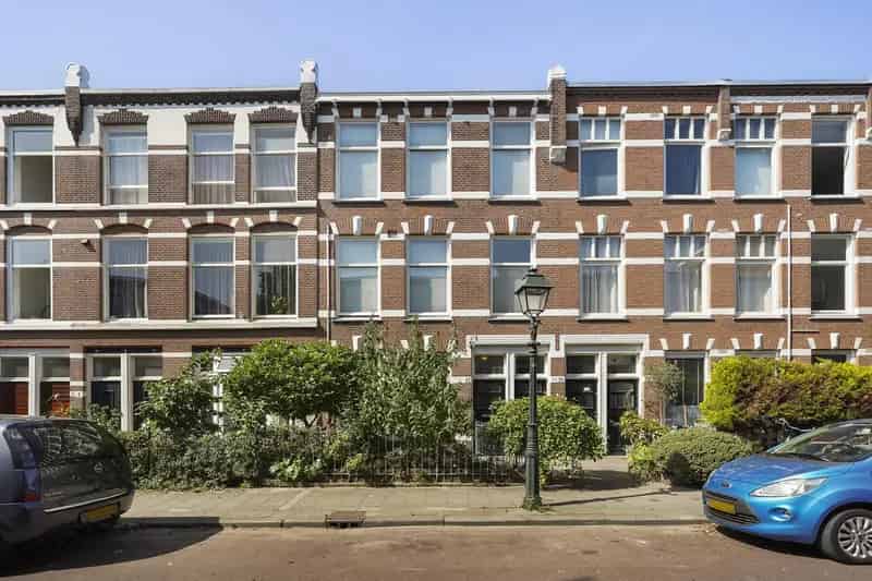 Gerenoveerde Benedenwoning Valkenboskwartier 2 Slaapkamers 72m2