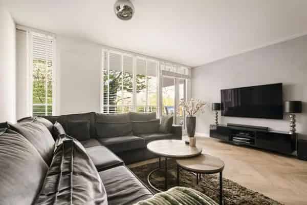 Luxe 3 Kamer Appartement Haarlem Moderne Keuken Balkon