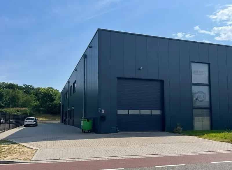Bedrijfshal Deventer te huur 360m²