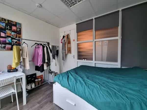 3 Slaapkamers Benedenwoning Breda Nabij Centrum Station