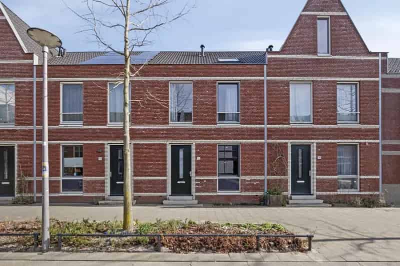 Moderne Ruime Woning Nabij Deliplein 4 Slaapkamers