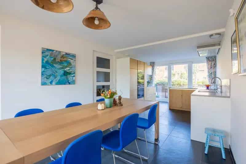 Huis te koop Haarlem: 5 Slaapkamers, Moderne Keuken, Tuin, Gemeenschappelijke Binnentuin