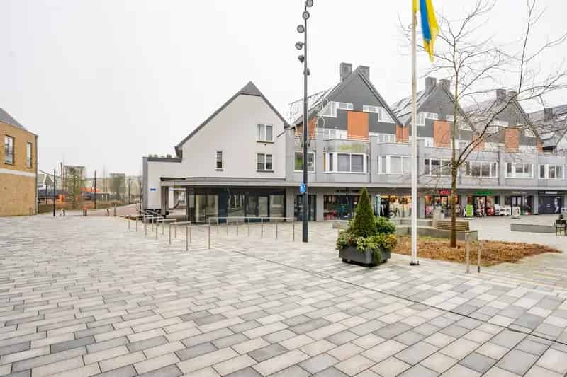 Winkel te Huur Leusden Hamershof 227m2