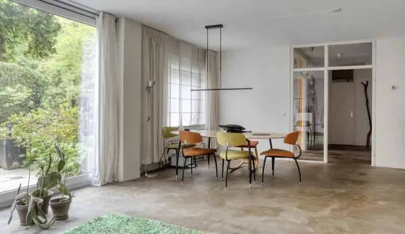 Ruime Hoekwoning 3 Slaapkamers Zonnige Tuin Tilburg