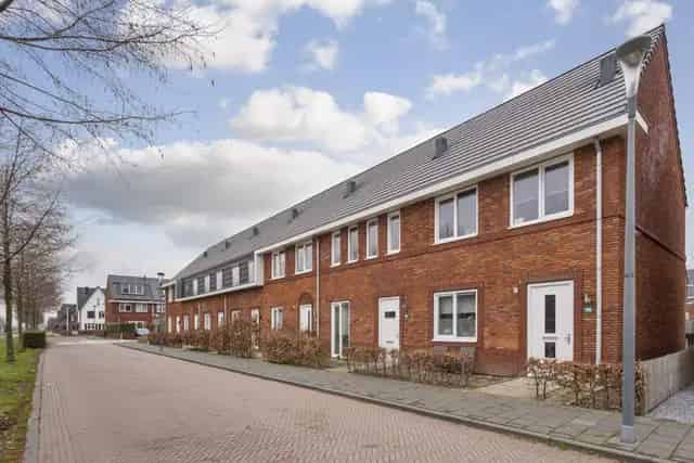 Eengezinswoning Schoonhoven 6 kamers 110m2