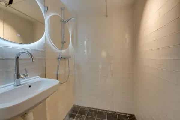 Amsterdam Nieuwendijk Appartement 60m2 Eigen Grond Monumentaal Pand
