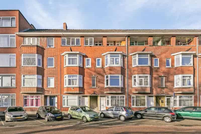 2 Kamer Appartement Bloemhof Rotterdam - Ideaal voor Starters