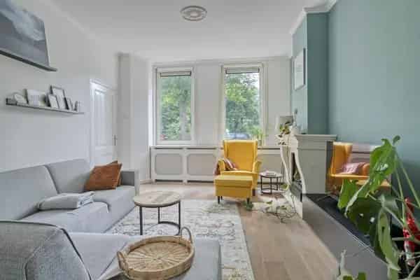 Woning Seissingel: Charmant huis met diepe tuin en waterzicht