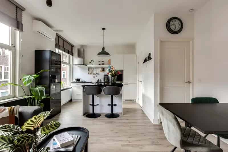 Bovenwoning Blijdorp 2 slaapkamers ruim dakterras modern