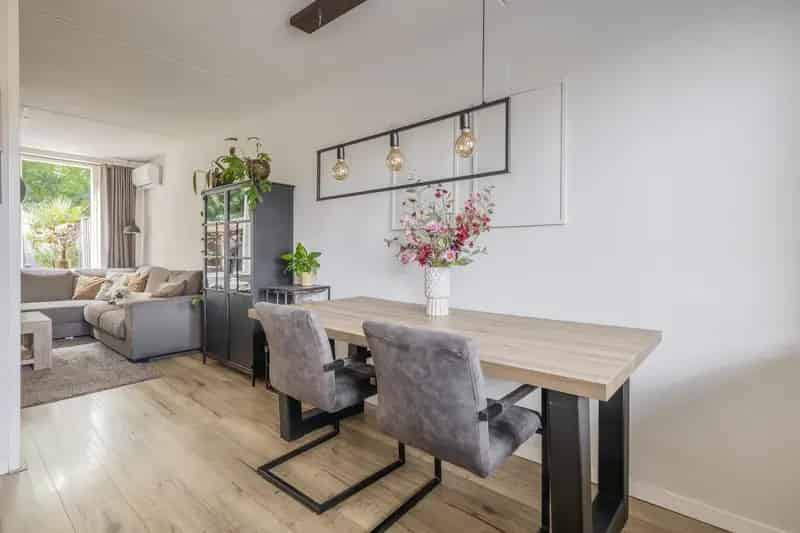 3 Slaapkamers Grubbenvorst Moderne Keuken Tuin Garage