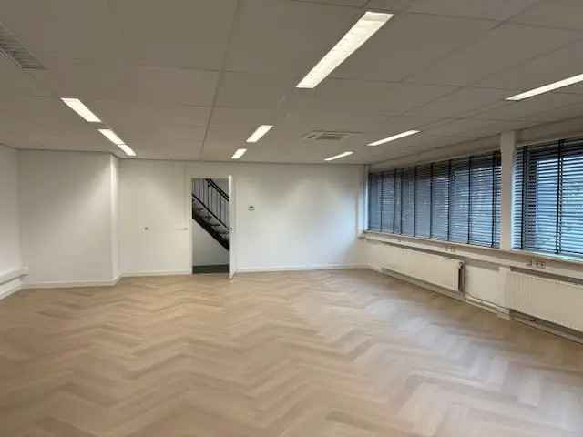 Kantoorruimte te huur Barendrecht 101m2