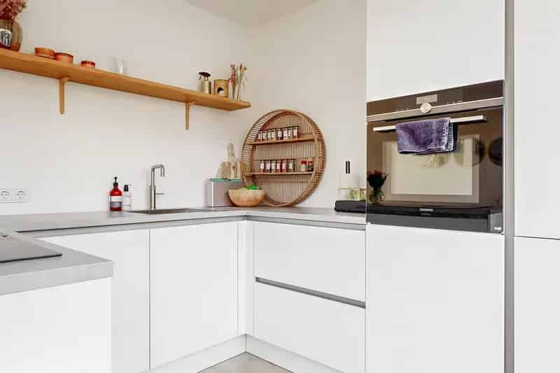 Huis te koop Zoeterwoude: Moderne hoekwoning met 3 slaapkamers