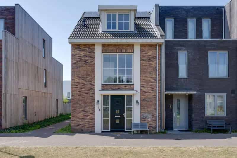 Huis te koop: Amaterasuhof 1 1363 RT Almere | Funda