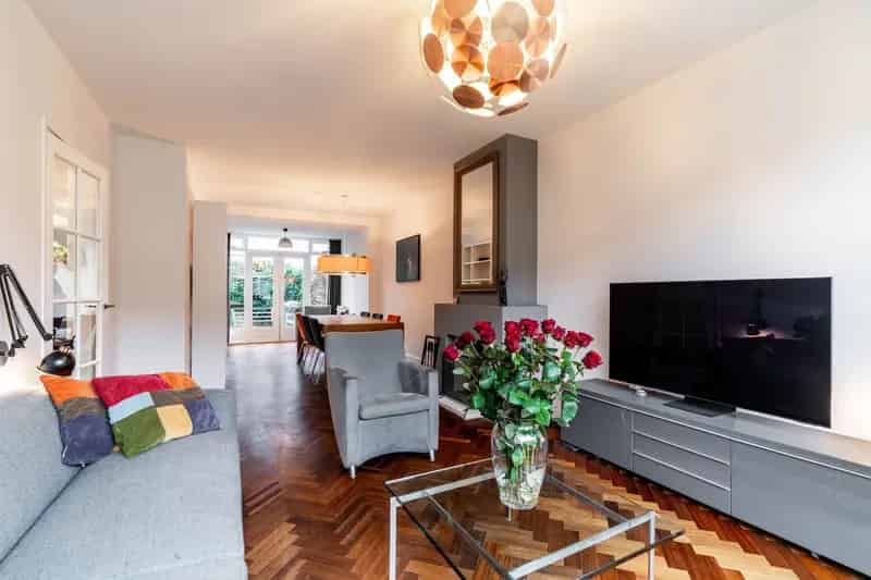 Huis te koop Den Haag Mariahoeve: Familiehuis 4 slaapkamers, tuin, zonnepanelen