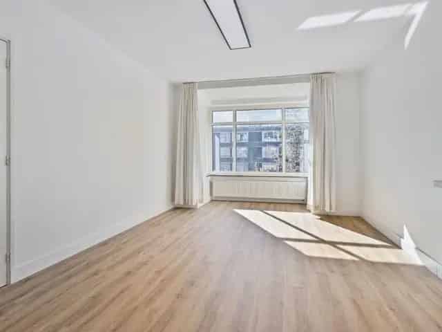 Appartement te Huur Den Haag Laan van Meerdervoort