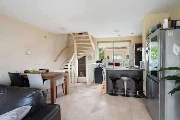 Gezinswoning Dordrecht 4 slaapkamers 2 badkamers