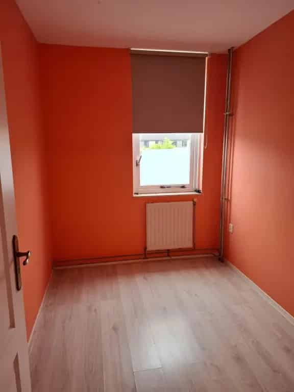 Gezinswoning Schenkel Spijkenisse 3 slaapkamers diepe tuin
