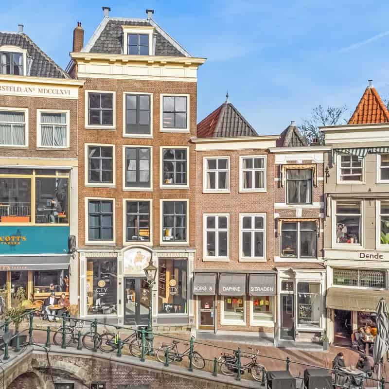 Rijksmonument Leiden Nieuwe Rijn 12 Kamers 533m2