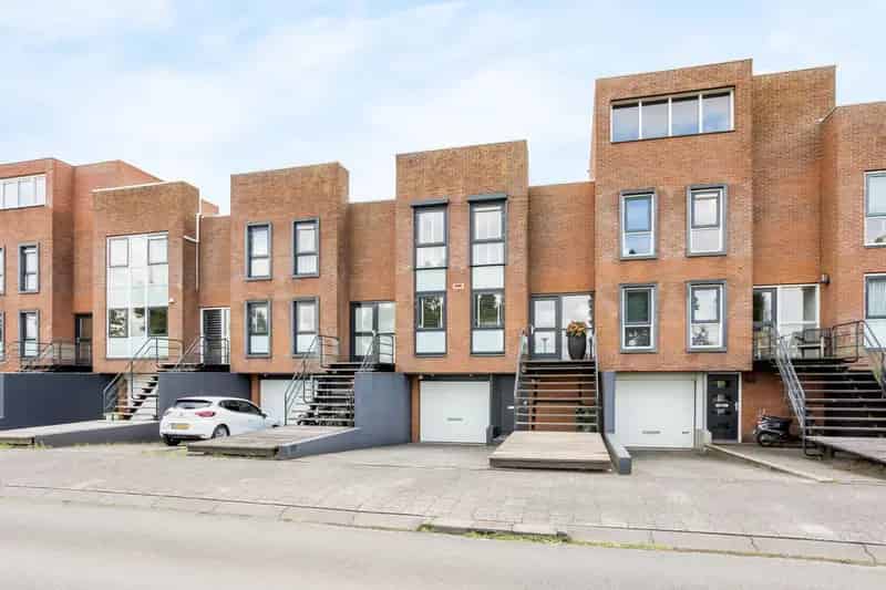 Huis te koop: Brandingdijk 98 3059 RB Rotterdam | Funda