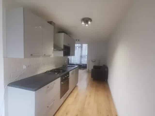Moderne Eengezinswoning Hoofddorp 4 slaapkamers 2 badkamers
