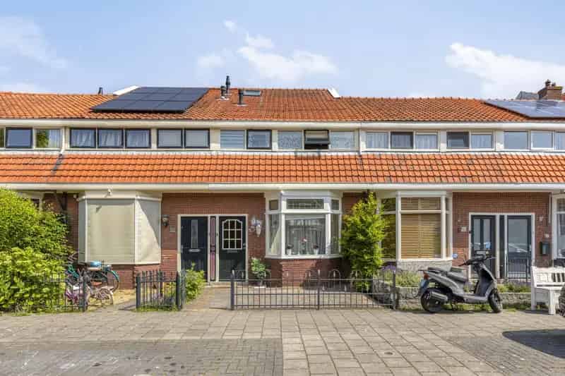 Jaren 30 woning te koop Wormerveer 3 slaapkamers zonnige tuin