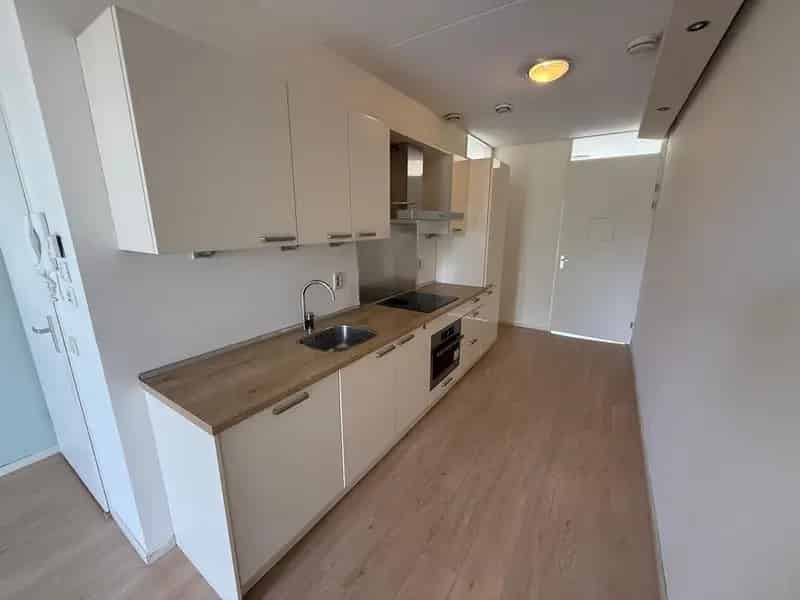 3-kamer appartement Almere Poort Scandinavi
k
kade
