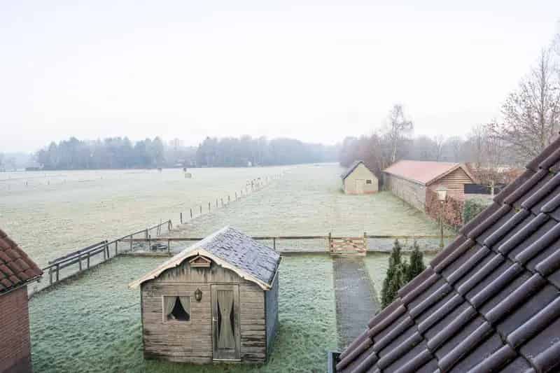 Vrijstaande woning met paardenstal nabij Voorthuizen