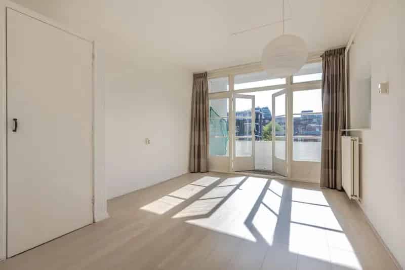 3 Kamerappartement Carnisse nabij Zuidplein