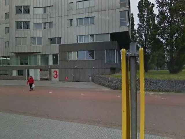 Ruim Penthouse Amsterdam te Huur 130m2  Zonnig Terras Uitzicht Parkeerplaats