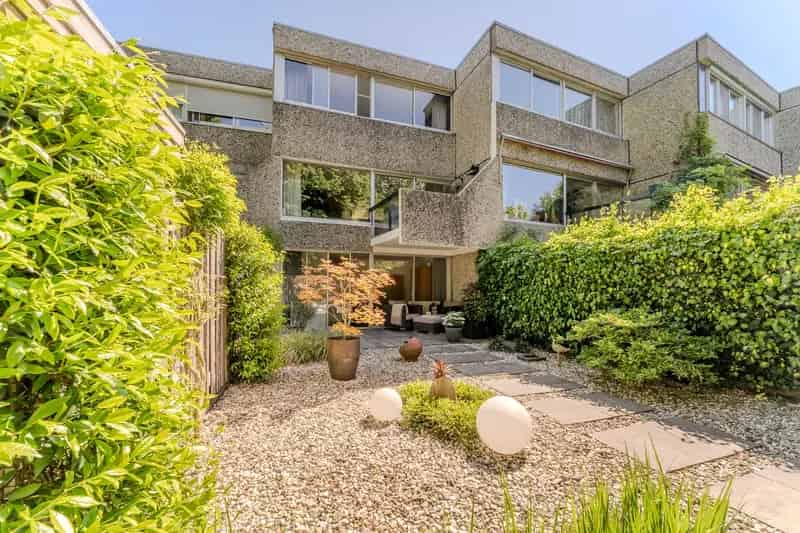 Huis te koop Essex Leusden: Ruime gezinswoning in Rozendaal