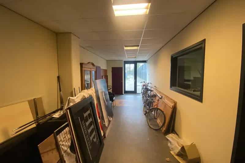 Bedrijfshal te Huur Waalwijk 353m2 A59