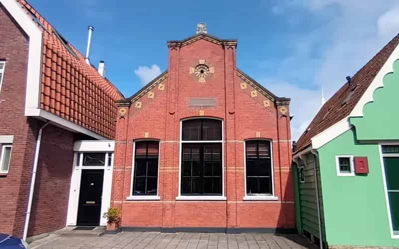 Karakteristieke woning met atelier te Wormerveer