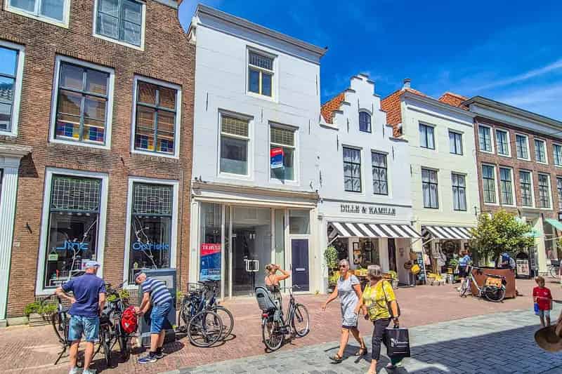 Winkel te Huur Middelburg Langeviele 98m2