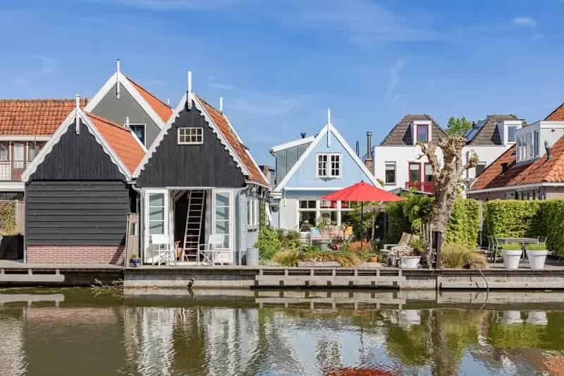 Huis te koop Edam: Vrijstaand met Gastenverblijf aan het Water