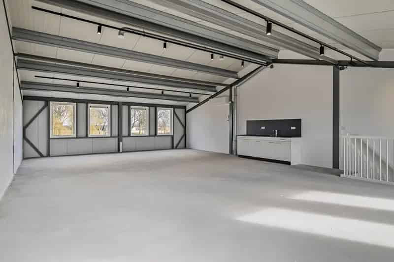 Bedrijfsunit te huur Zwolle 200m²