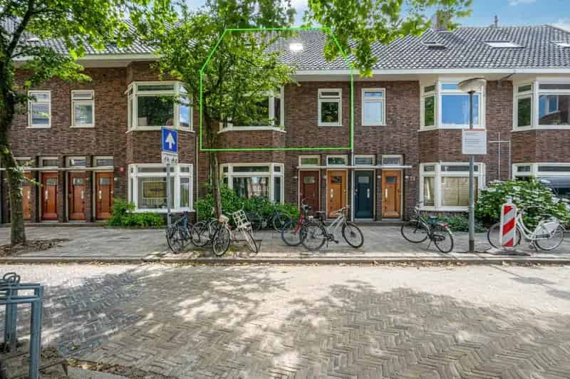 3 Slaapkamers Bovenwoning Nabij UMCG en Noorderplantsoen