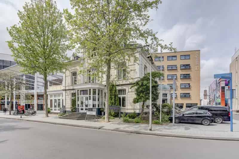 Horecaruimte Hengelo te koop: Monumentale Villa met Appartementen