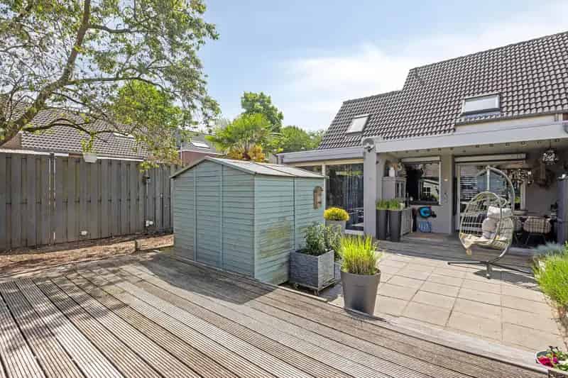 Moderne 2-onder-1-kapwoning Levensloopbestendig in Kindvriendelijke Omgeving