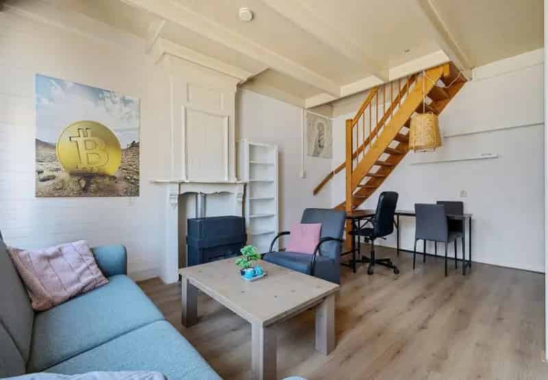 Starterwoning Huizum: Zonnige Tuin, 2 slaapkamers, Nabij Winkels