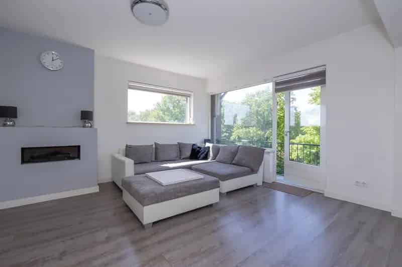 4 Slaapkamers 2 Badkamers Hoek Maisonnette Hilversum
