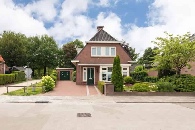 Huis te koop: Koninginnelaan 32 3781 GL Voorthuizen | Funda