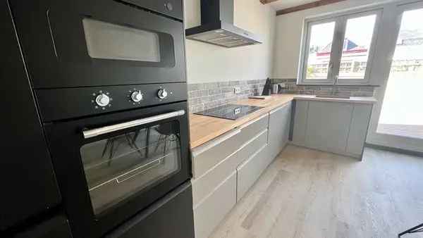 Te Huur: Luxe Grachtenhuis Den Haag Centrum